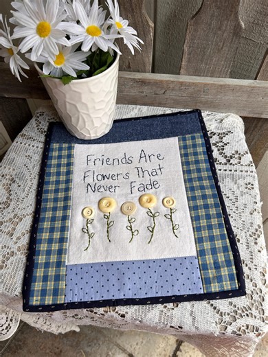 GARDEN CANDLE MAT - 12" - Spring Table Topper - Farmhouse Quilt Runner - Handmade Country Stitchery - Etsy