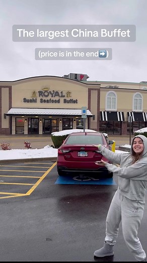 The largest China Buffet in Illinois. Watch till the end to find out the price. Address: 31 Golf Center, Hoffman Estates, Illinois @Marta Khomyn #food #foodtok #chicago #chinabuffet #chinatiktok #chicagofood #cooking #tasty #fyp #like