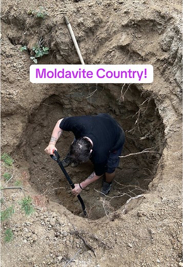 Explore Moldavite: Hidden Gems of Czech Republic