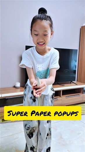 The Easiest Paper Popper That Pops OUT of Your Hand! 😲🚀