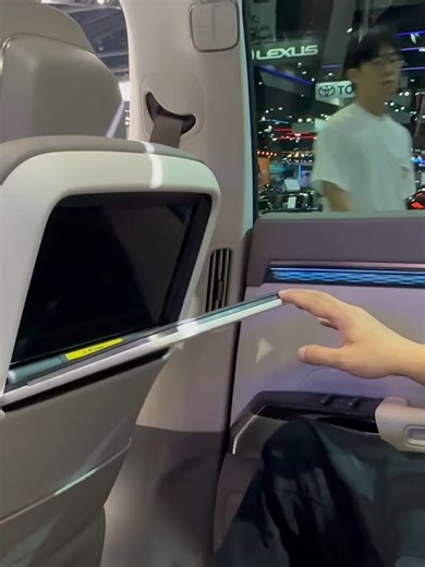 Zeekr X7: Cutting-Edge Tech, Exceptional Value