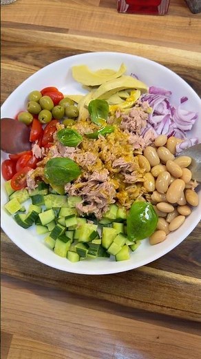 🥗 Gesunder Thunfisch-Bohnensalat mit Avocado – schnelles Rezept zum Abnehmen