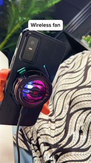 The Infinix GT 30 Pro Master comes with a powerful accessory bundle to elevate mobile gaming — - The GT Magnetic Thermal Case - MagCharge Cooler, - Magnetic wireless charging fan. Together, they power the All-Day Full FPS System, delivering smooth, uninterrupted gameplay from start to finish. Now available at Ksh. 39,999 – plus you get Ksh. 2,000 cashback FREE Infinix GT Buds 3 🎧. 🔥 Order it now via link in bio. #Infinix #InfinixGT30Pro #OutplayTheRest #OfficialGamingPhone #InfinixKenya #Infin