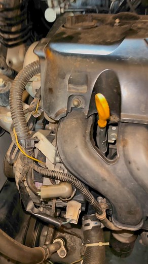 8.3K views · 149 reactions | Car Alternator Battery Not Charging Cause Main Wire Lose 03088734241 #alsharifauto #fitting #pakwheels #mz #shani #liquimoly #catalyticconverter #fix #avarage #knocking #toyota #advice #engine #hafizabad #fuelavarage #badsound #noise #tips #tunning #carmaintenance #workshop #injectioncleaner | Al Sharif Auto Care | Facebook