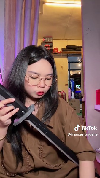 Ang galing hahahahah #toryou #typ #viral #sword #lightsaber | light sabers