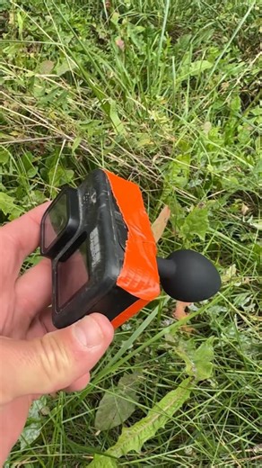 Hard Enduro Auvergne on Instagram: "Nouvelle attache pour la gopro = nouveau point de vue (pas mal non plus???) Par chère 6 euros sur Amazon et on peut le prendre partout avec soit …😂😂😂 le temps d’adaptation est très rapide🫣🙃 Possibilité de mettre sur la GoPro en mode verticale ou horizontale😂😂😂 . .. … #enduro #ktm #endurolife #watching #endurofun #endurofail #hardenduroauvergne #moto #motard #motocross #reels #2stroke #offroad #instamoto #drole #fun #plug"