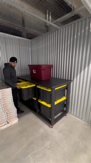 DIY Storage bin mobile cart #process #diy #cart #mobile | storage bin