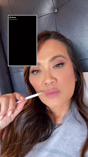 Epidermal Cyst Popping Reaction - Dr. Pimple Popper Duet Reaction