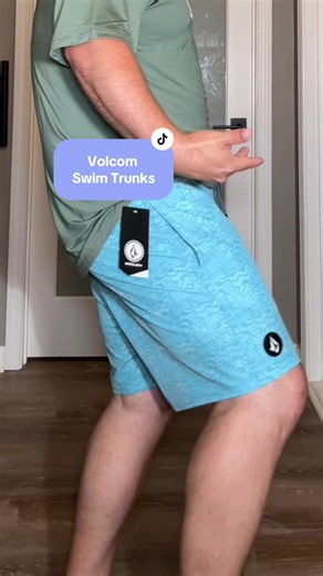 Volcom Swim Trunks review: best men’s boardshorts for early-morning surf