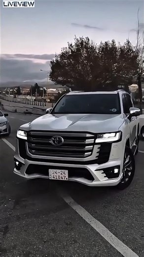 Toyota Land Cruiser 300 #shorts #trending #youtubeshorts #ytshorts #viral #short #shortvideo #car