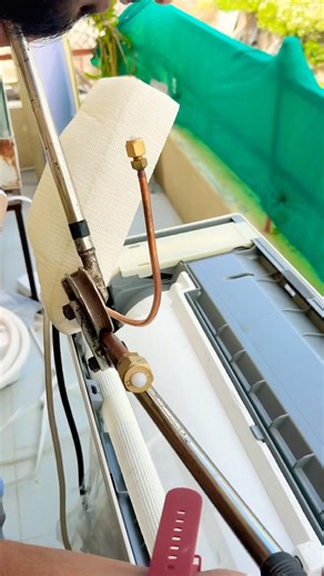 Daikin Ac pipe bend #raj_tech #ytshorts #airconditioner #foryou #daikin #amravati