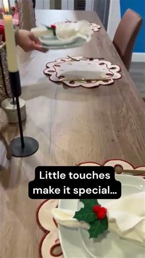 Christmas Table Setting Ideas for a Festive Kitchen