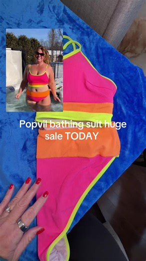 @popvilshop @POPVIL Swimsuits #bathingsuit #neon #twopiece #midsizemom #vacation