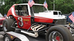 Flemington Speedway Historical Society displays vintage cars at 4-H Fair