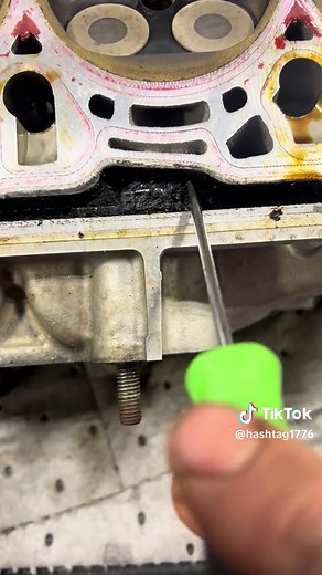 Secondary air injection fault bank 1. Well that equates to a complete engine tear down. Culinder head removal and then cleaning of this secondary air passagway and ports. Carbon build up is real on #volkswagen cars. Do your oil changes. Use good teir gas. #foryourpage #vwtiguan #dasauto #dasshit #mechaniclife