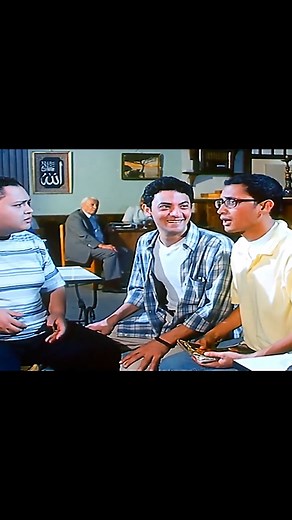 وماله الثقافي دا فاتح بيوت هناك 😂😂 | Movies Plus