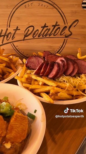 Lots of options with Hot Potatoes Perth the best potatoes please come and check 🥔☺️✅ #english #food #potatoes #freshmade #delicious #food #thebest