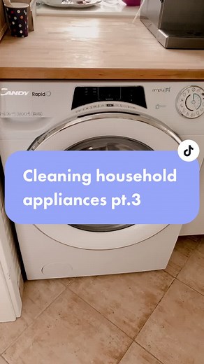 #fyp#home#cleaning#vinegar#soda#dishwashertablets#dishsoap#washingmachine#candy Deep cleaning Washing machine