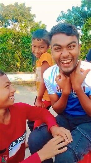 বন্ধু একটা গেম খেলি #viralvideo #funny #yt #ytshorts #youtubeshorts #comedy #youtubealternative