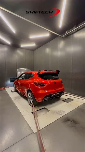 𝐂𝐚𝐧𝐝𝐢𝐜𝐞 on Instagram: "Ma voiture, mon outil de travail. Rouler sans forcément que ça coûte cher, c’est le rêve de tout passionner grâce à @shiftech , ce rêve peut être réalisé. 🥹 Un grand merci à @ju_shiftech @math_shiftech @geo__crx #shiftech #shiftechNantes #voiture #car #reprogrammation #ethanol"