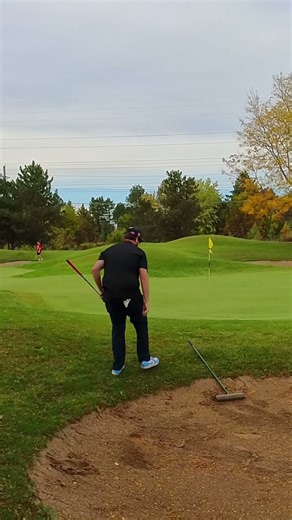 Bunker down #noobsplaygolf #golfscorecard #birdietobogey #golf #golfclub #golfing #golfnetwork