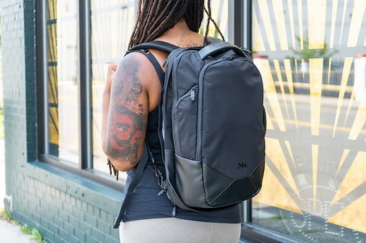 Knack Medium Expandable Pack (Series 2) Review | Pack Hacker
