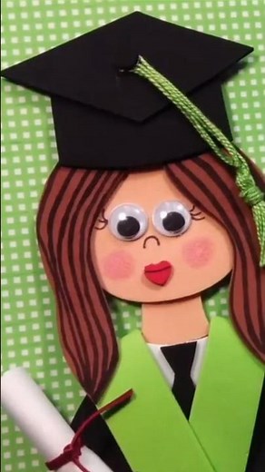 🎓 Learn How to Make Graduation Dolls + FREE Templates ✂️🎁