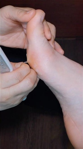 ASMR: Thai Foot Scrub and Reflexology Massage #shorts