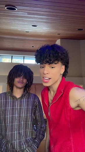 First Impressions of House of 8 Perfume by Larray's Brother!