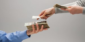 7 Ways to Make Extra Money While Working a Full-Time Job