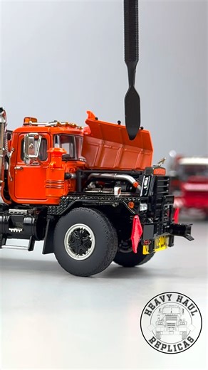 Only 7 units left in stock of this monster Orange Mack RD800 with ballast box. It includes a hitch pack, extra flags, and extra mirrors. Watch the video to see all of its functions! Grab one while you can! https://heavyhaulreplicas.com/mack-rd800-tandem-axle-tractor-with-ballast-orange-2009-over-black/ > | Heavy Haul Replicas