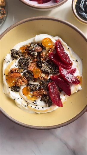 Now that we’ve learned how to make black sesame paste the other day, let’s use it to make this orange and black sesame granola! 🧡🖤 Comment “recipe please” if you want the recipe link DMed to you. A few notes: - for those of you who don’t want to use eggs but still want clusters, you can use sourdough discard (though I didn’t test the amount yet; you can use my ginger granola cluster recipe for reference) - I added soy sauce to give the granola savory and umami flavor (like my cookie recipe). D
