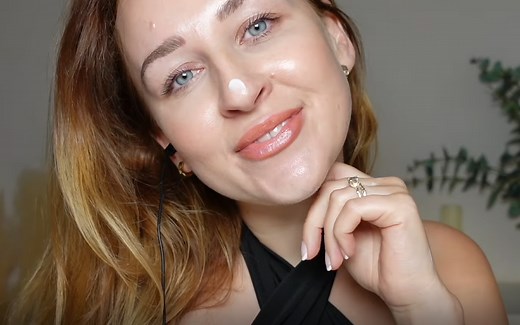 【YouTube搬运】ASMR/女朋友角色扮演/压力大的一天后放松乳液按摩 作者: Olivia Fleur ASMR