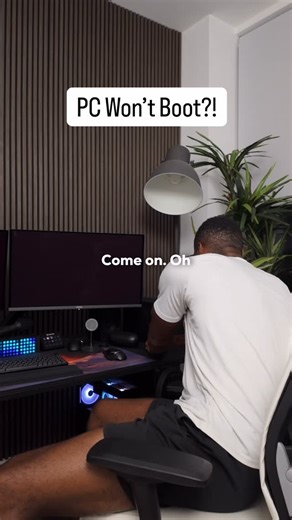 Here’s why Resetting your BIOS can fix your PC 💪🏾 If you’ve recently updated your BIOS version, or made a change to its settings but your PC no longer boots, Clearing the CMOS can help reset things back to normal. I actually had this issue recently when I tried enabling AMD EXPO to boost my RAM clock speeds, but turns out I didn’t have the right bios version to support this so my computer ended up not being able to boot. Using the Clear CMOS button, or removing the battery will set the interna