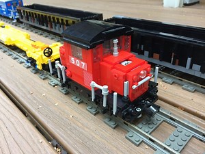 LEGO MOC-53554 1:48 EMD Model 40 (Power Functions   9v) (Train 2017)