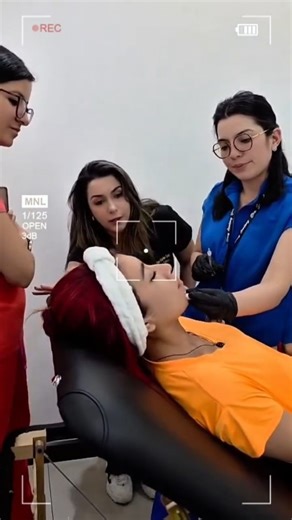Dra. Ana Sanz on Instagram: "🤗 Mucha Gracias, Dra. Katherine Klussmann @klussmann , dermatóloga de Guatemala, por compartir tu experiencia durante el entrenamiento. La Medicina Estética y la Dermatología Estética avanzan con rapidez; por eso, la capacitación continua es fundamental. Aprovechar las herramientas actuales nos permite ofrecer la opción terapéutica más adecuada para cada paciente y dominar diversas técnicas nos permite realizar abordajes seguros. Porque la ciencia se convierte en ar
