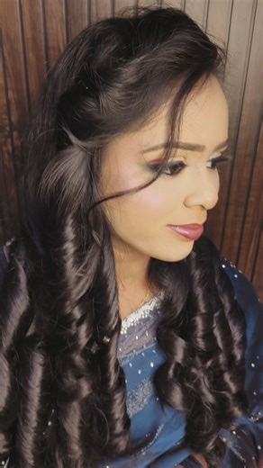 Runuaruna Chinda on Instagram: "#partymakeuplook❤️💄💅🎀🪞❤️"