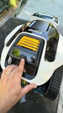 Pool maintenance with the Spino E1 #pool #robot #summer #maintenance
