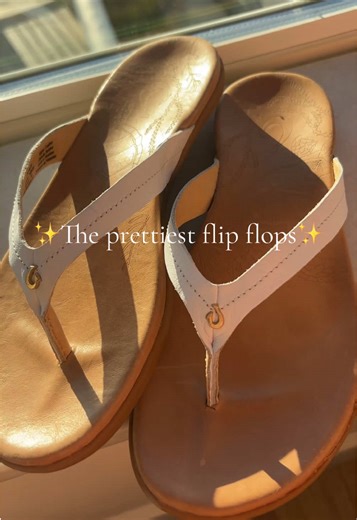 The Prettiest Flip Flops for Summer