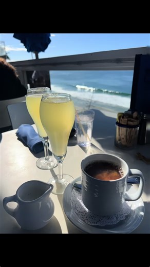 The Cliff Restaurant in Laguna Beach is a popular oceanfront spot known for its stunning views, casual atmosphere, and diverse American menu, serving breakfast, lunch, and dinner with specialties like fish tacos, burgers, and seafood. It features multi-level patios, fire pits, and often has live music. #lagunabeach