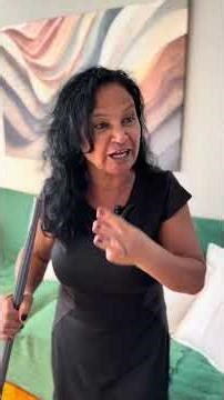 She slapped her mother in the face 😱