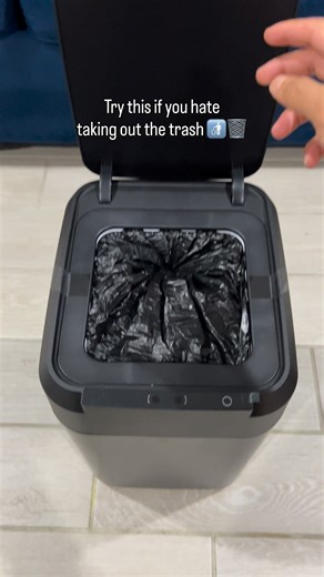 "If taking out the trash is your least favorite chore… we get it. 😌🗑️ No tying bags. No mess. No touching what you don’t want to touch. Just a smarter bin that makes the whole thing easier. ✨ Because some chores shouldn’t feel like chores. 🏠 #trashking #royalbin #cleanhome #modernliving #homeupgrade #smarthomeessentials #minimalisthome #elevatedeveryday | Trash King