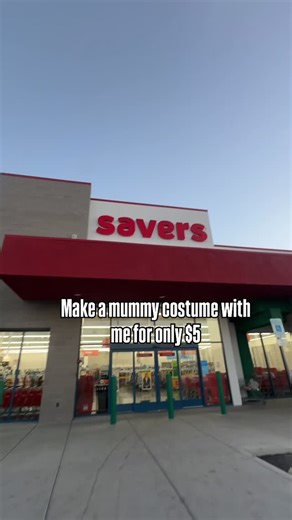 Ronnie Stoneking•Vegas Local•Shopping•Fun on Instagram: "What do we think!? Is this DIY Costume a winner?! 🤭 It turned out way cuter than I thought! 🤗 . . . #diycostume #mummycostume #halloweencostume #easycostume"