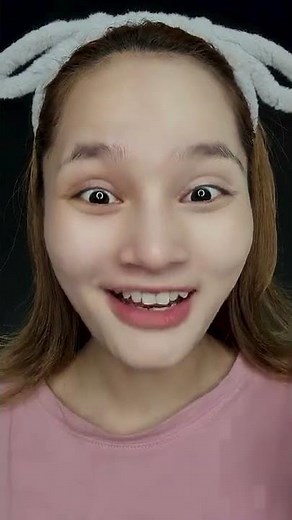 Thử thách makeup chỉ với 1 màu đỏ #Shorts | Lie Makeup