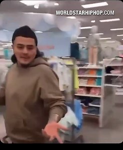 Damn: Gangbangers In Chicago Pistol Whip Dude At Target For Having Gangster Two Six Haircut!