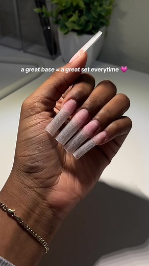 long caption this time 🤭 but no seriously, without a proper base, foundation, and layout for your nails, all you have are products that are bound to come off in less than a week because they don't have a proper & stable foundation to adhere to!! perfecting your base is a crucial step towards perfecting your craft; without a solid base you don't have anything for real. okay byeeee!! - - - - #polygelnails #polygel #beginnernailtechtips #nailtrends #16yearoldnailtech #acrylicnails #polygelnailoria