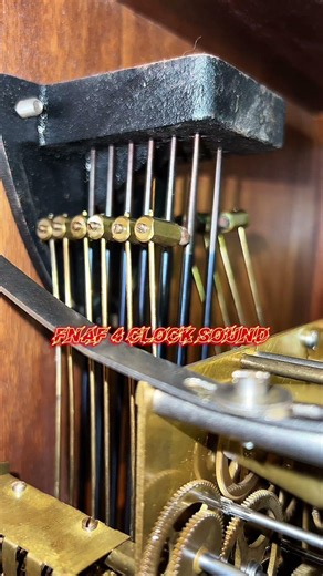 old clocks bell chime in 200 #shorts #chime #antiqueclock #oldclocks #train #trending