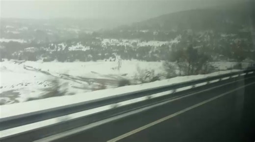 Jesus Carrera nos envía estas imágenes desde el Puerto Piqueras dónde la nieve ya hace acto de presencia ❄️ | La Rioja Meteo