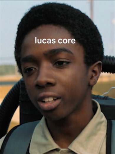 Lucas Sinclair, you will ALWAYS be famous to us 😭❤️ #StrangerThingsNetflix #StrongBlackLead