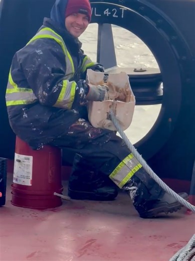 We can be productive when we want to be, easier way of greasing wire & yes the winch was greased afterward too lol #fyp #greasemonkey #anchor